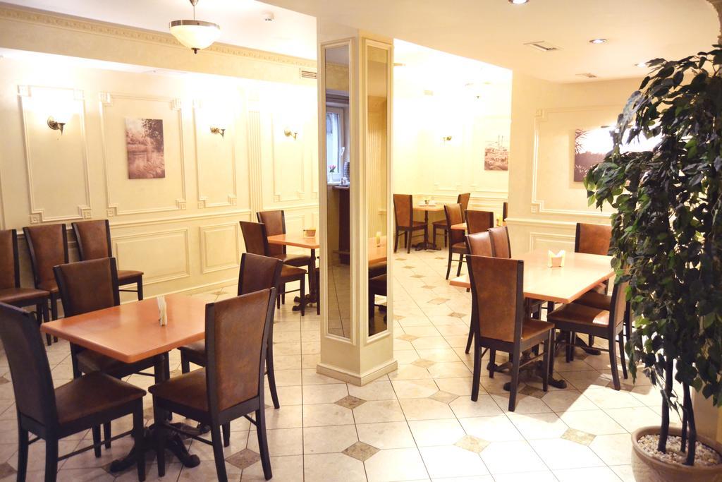Riverside Hotel ريغا المظهر الخارجي الصورة